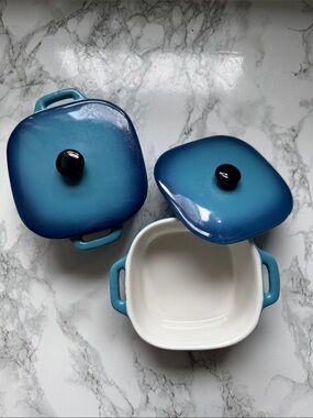 Blue Ceramic Covered mini Casserole Dish - Square Bakeware with Lid